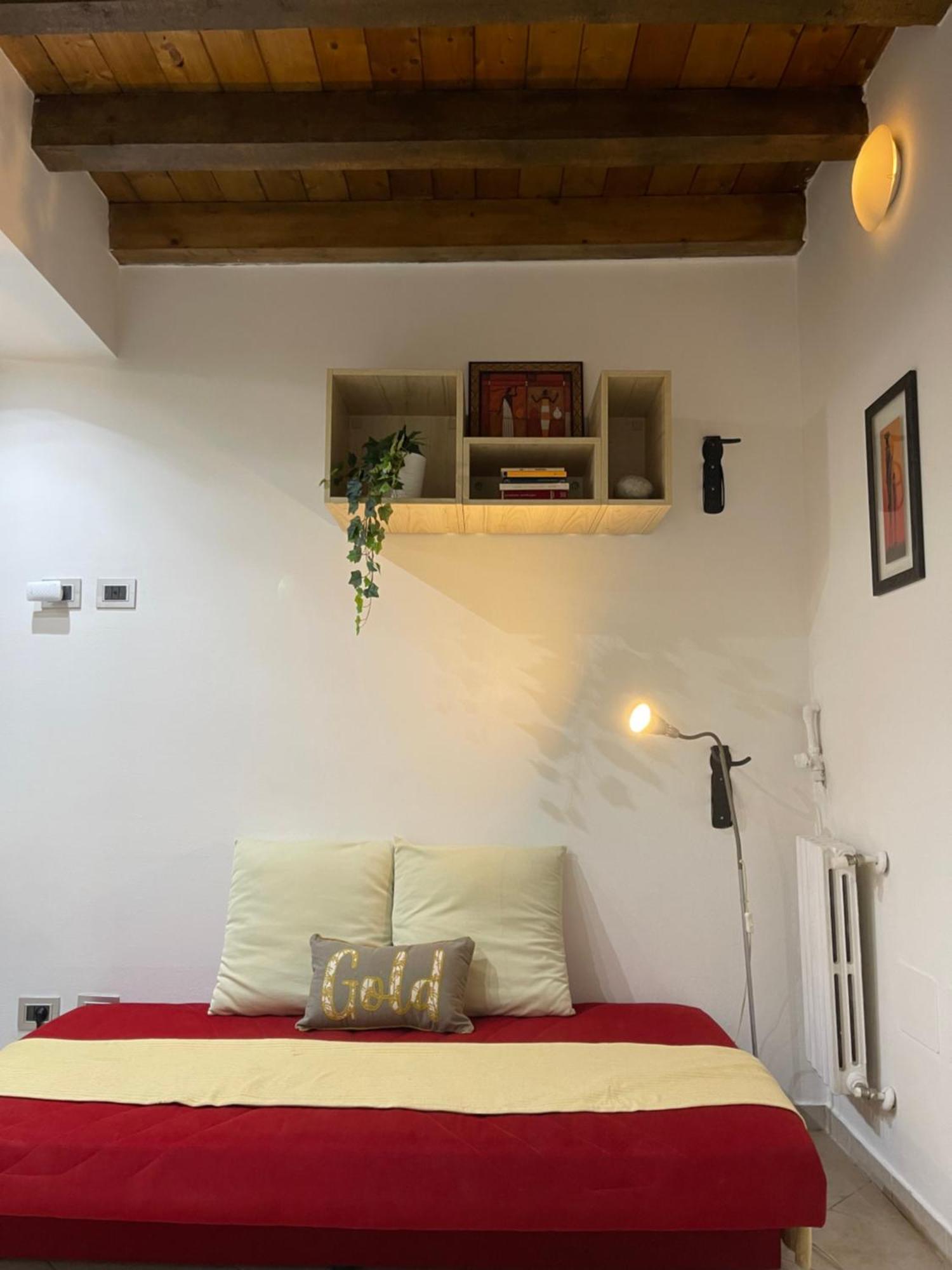 Chiesa Rossa-Loft And Apartments-Navigli Мілан Екстер'єр фото